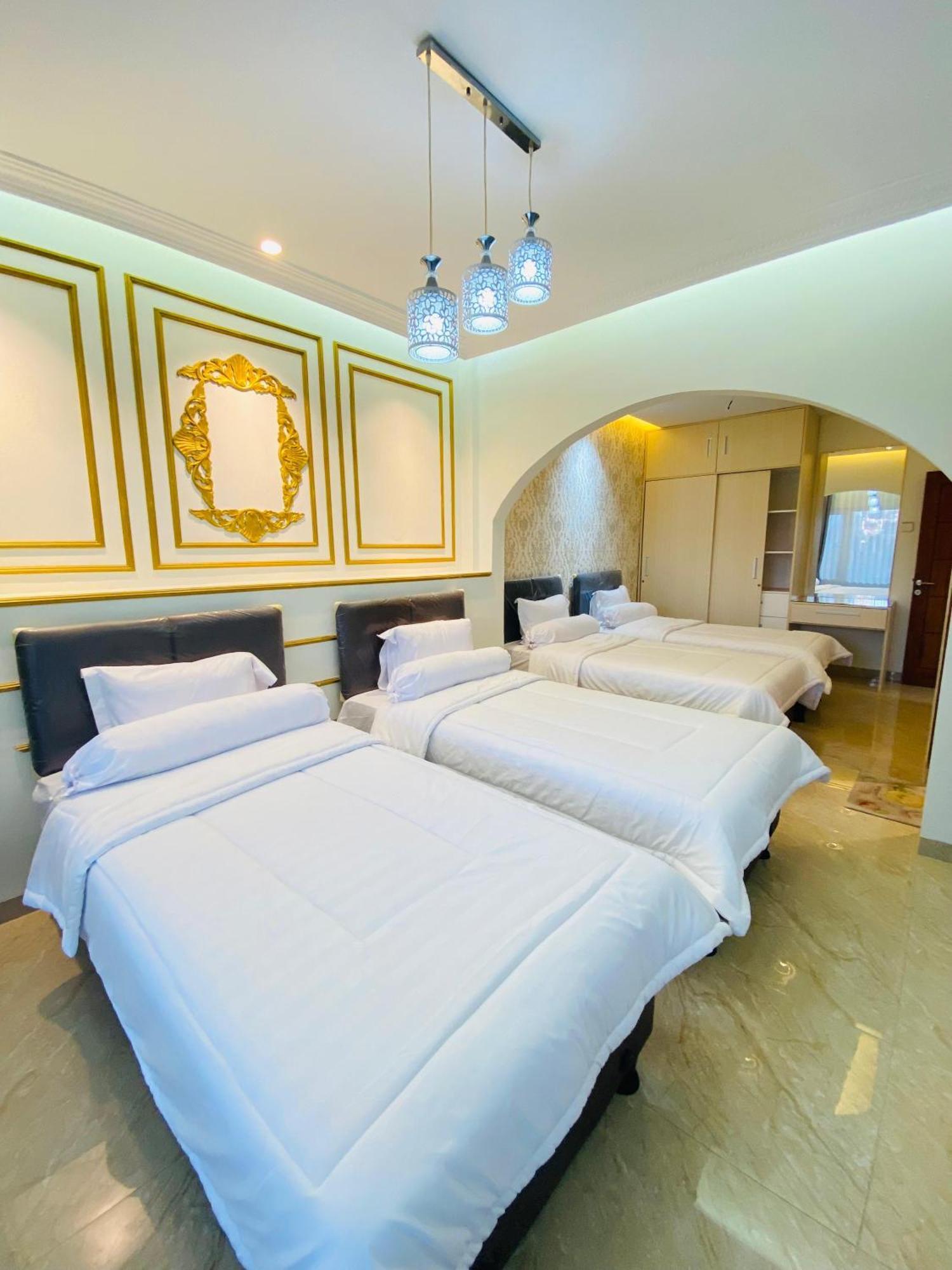 Villa Imperial Diamond Cibadak (Cianjur, West Java) Exterior foto