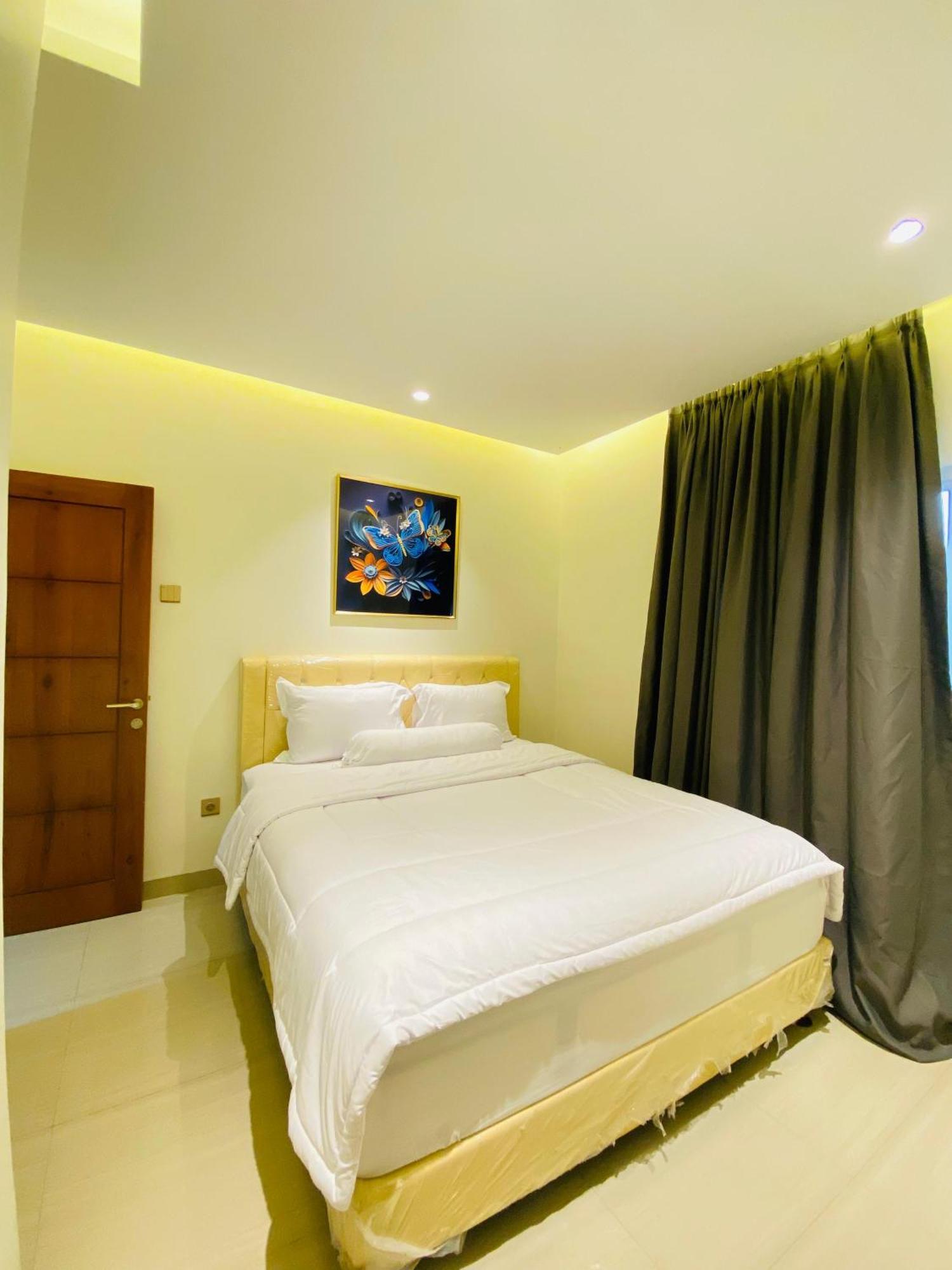 Villa Imperial Diamond Cibadak (Cianjur, West Java) Exterior foto